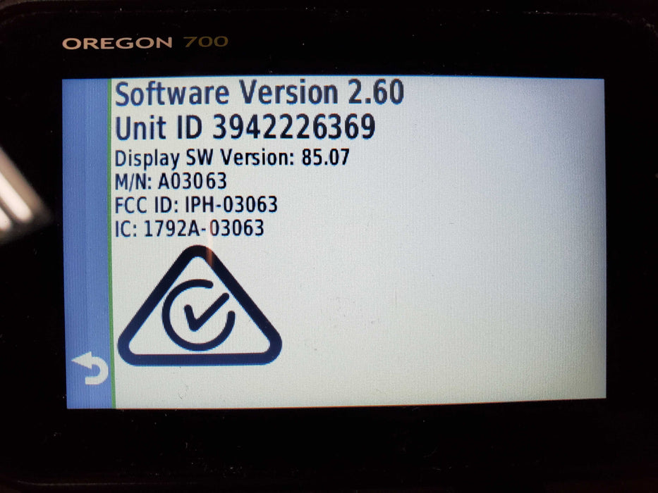 Garmin Oregon 700 Handheld GPS Touchscreen READ