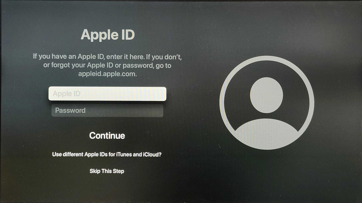 Apple TV 4K 1st Generation 32GB A1842, No Remote