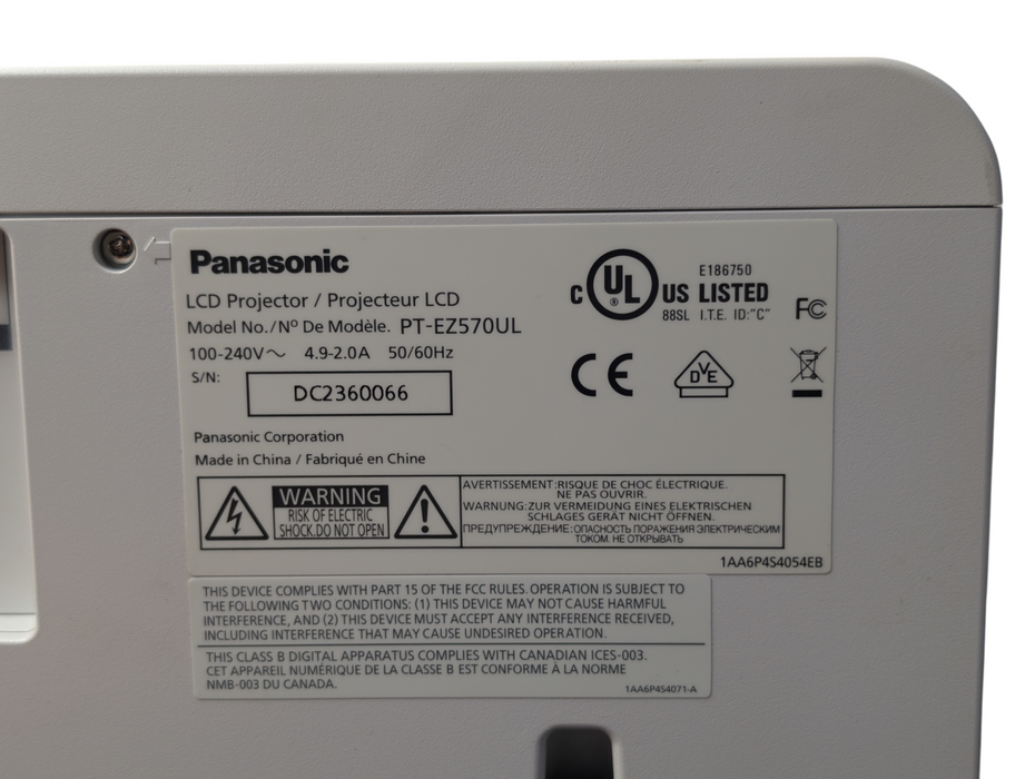 Panasonic EZ570 WUXGA 3LCD Projector PT-EZ570UL 5011 Hours  -