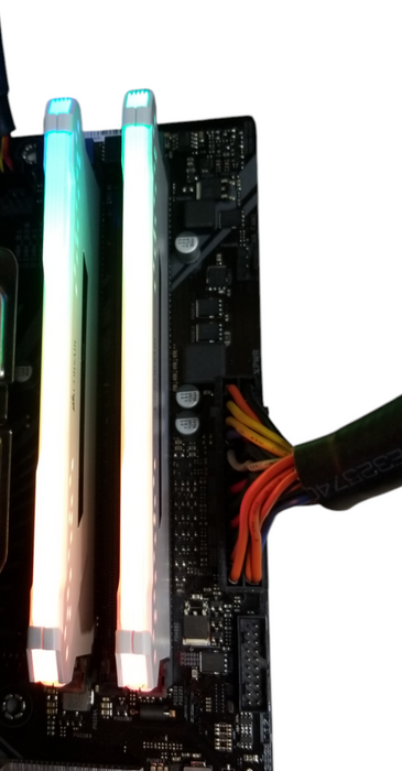 Corsair Vengence RGB Pro DDR4 16GB (Kit 2x 8GB) PC RAM CMW16GX4M2C3200C14