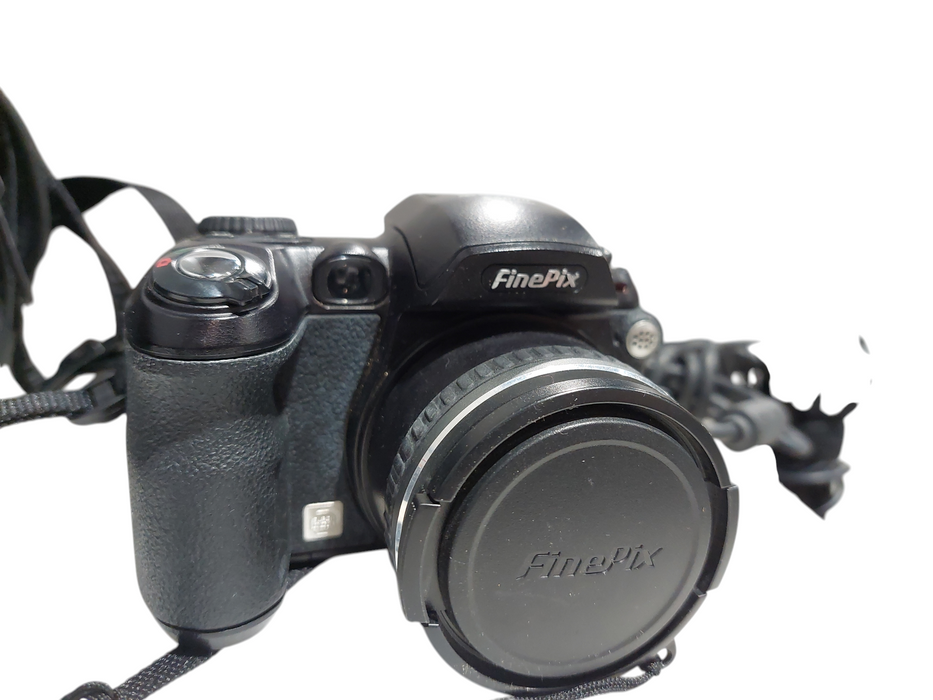 FinePix FujiFilm S5000 Digital Camera Fujinon Zoom Lens 1:2.8-3.1   =