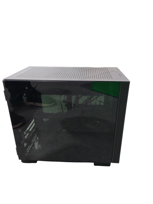 Razer Tomahawk Mini-ITX Gaming Chassis RGB Glass Empty Case  =