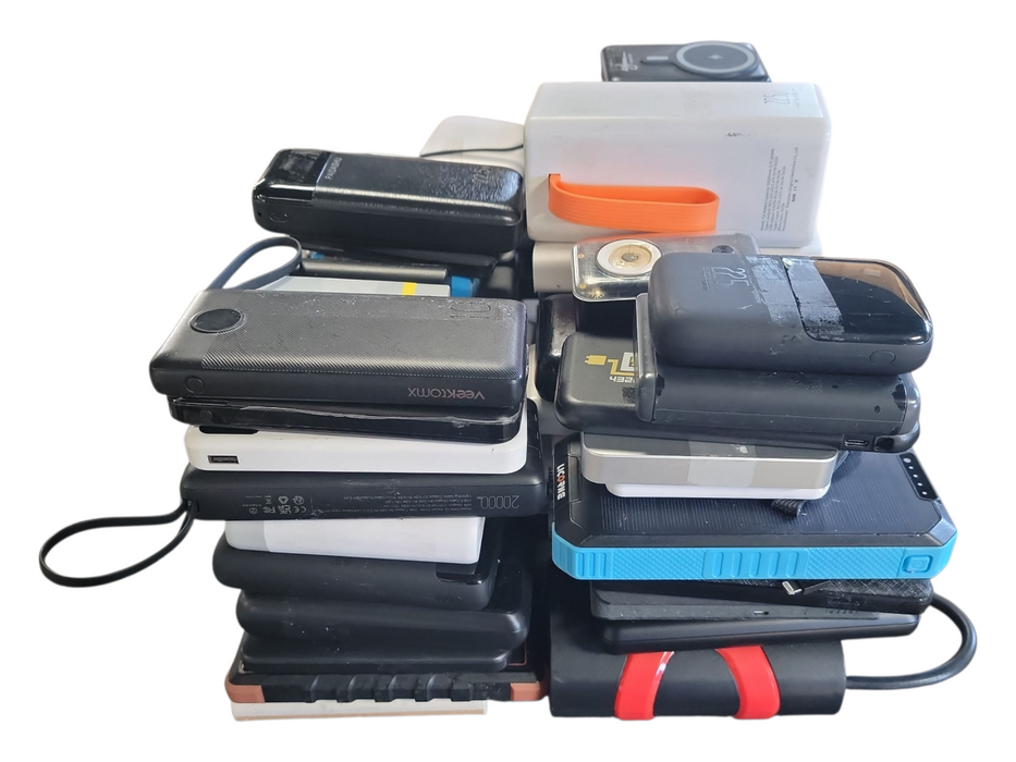 Lot of 100x Power Banks [Assorted Brands] (