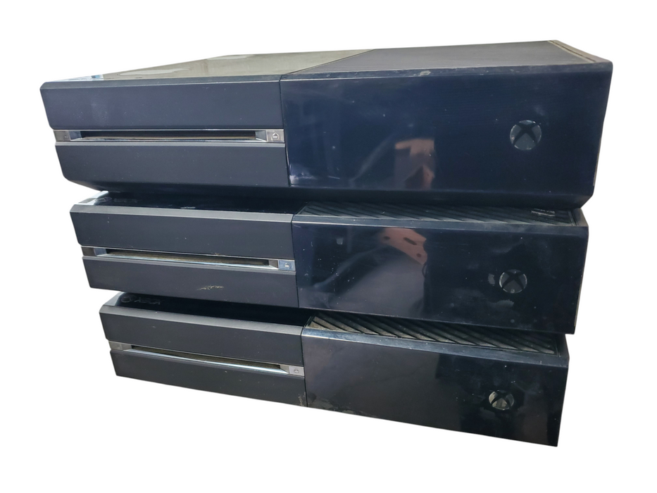 3x Microsoft Xbox One Game Console FOR PASTS