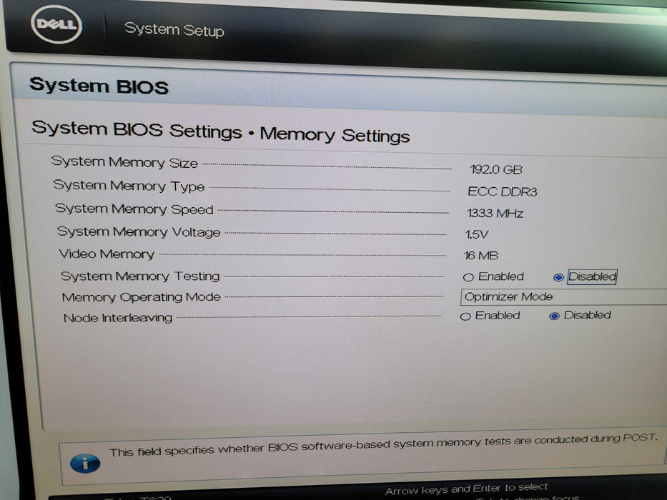 Dell PowerEdge T620 - 2x Xeon E5-2630 v2 192GB DDR3 PERC H710 %