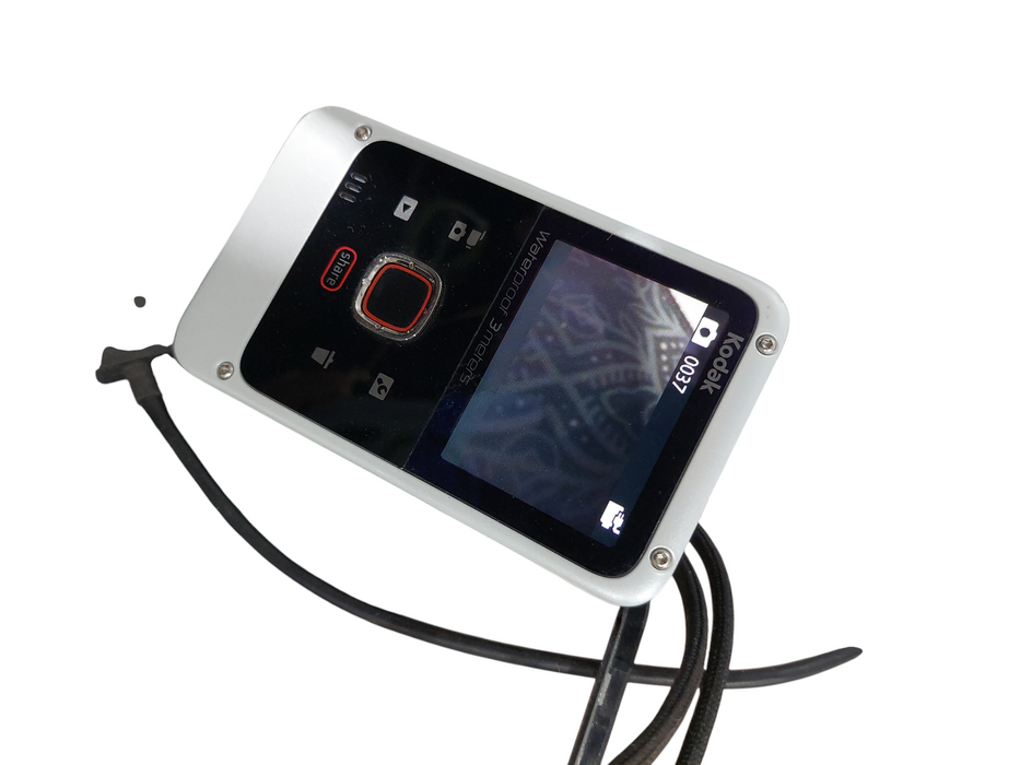Kodak Video Camera Waterproof 3 Meters 720P HD  Model: ZE2  =