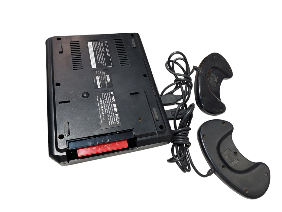 Sega Genesis ( Parts ) Model: MK-1601-22 With 2 Controllers Model: 1650 =