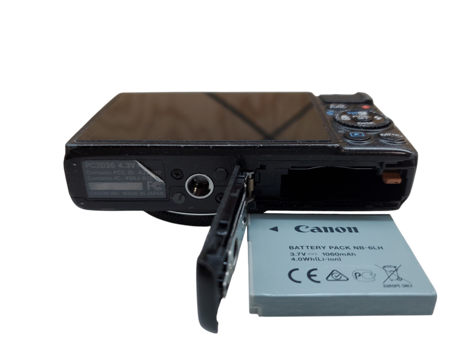 Canon PowerShot S120 12.1MP Digital Camera + Battery *read*