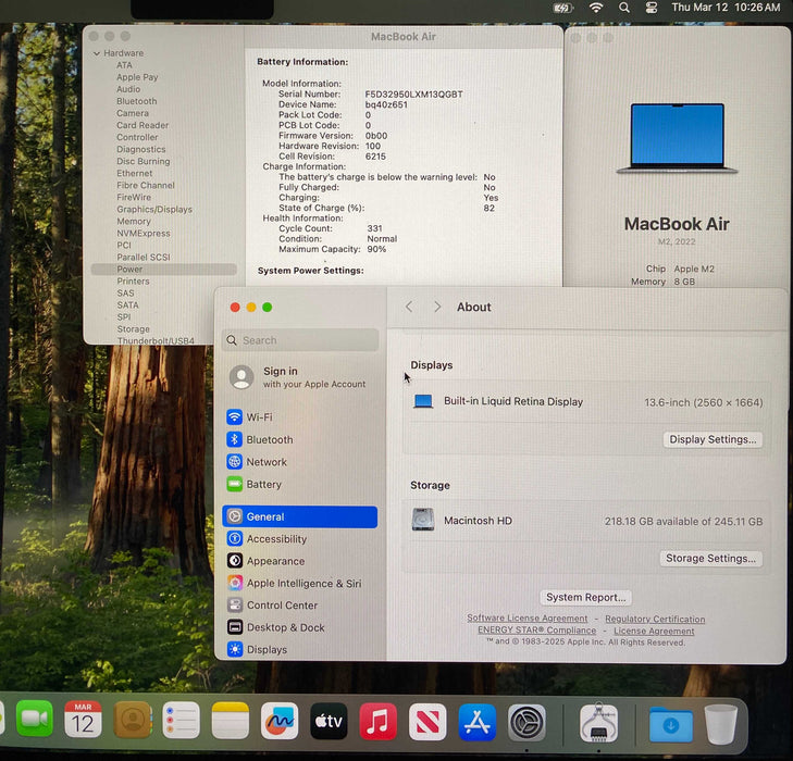 Apple MacBook  Air 13 M2 2022 Space Gray 8GB RAM 256GB SSD No Power Adapter