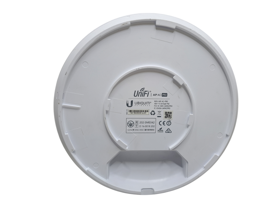 Ubiquiti Networks UAP-AC-PRO 1300Mbps Wireless Access Point )