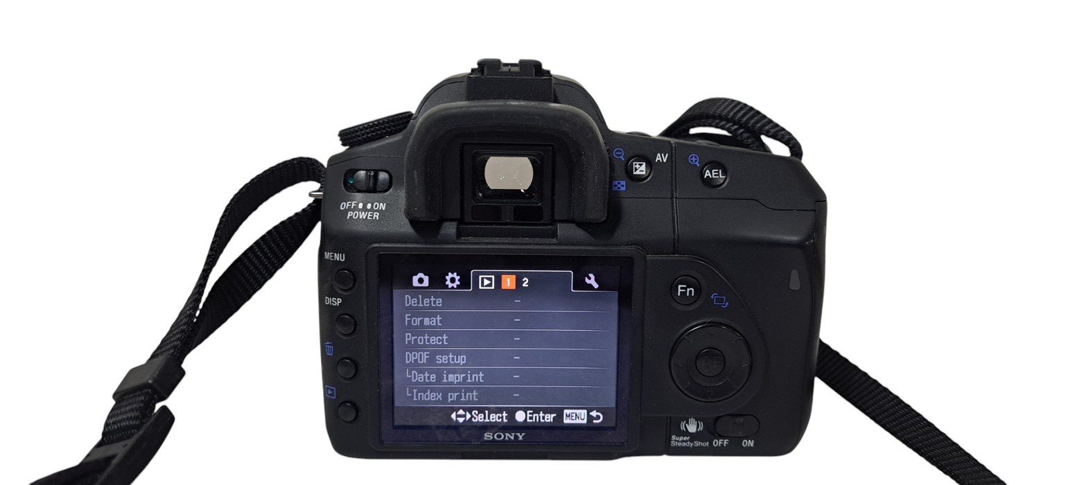 Sony Alpha DSLR A200 Camera | READ