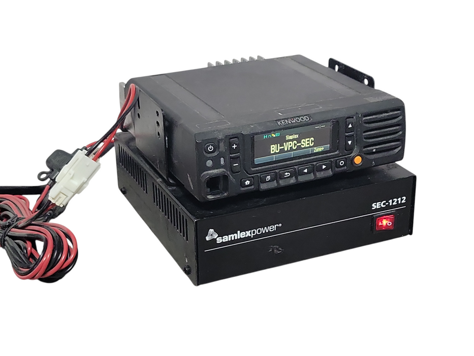 Kenwood NX-5800-K2 UHF Digital Transceiver w/ Samlex SEC-1212 Power supply _