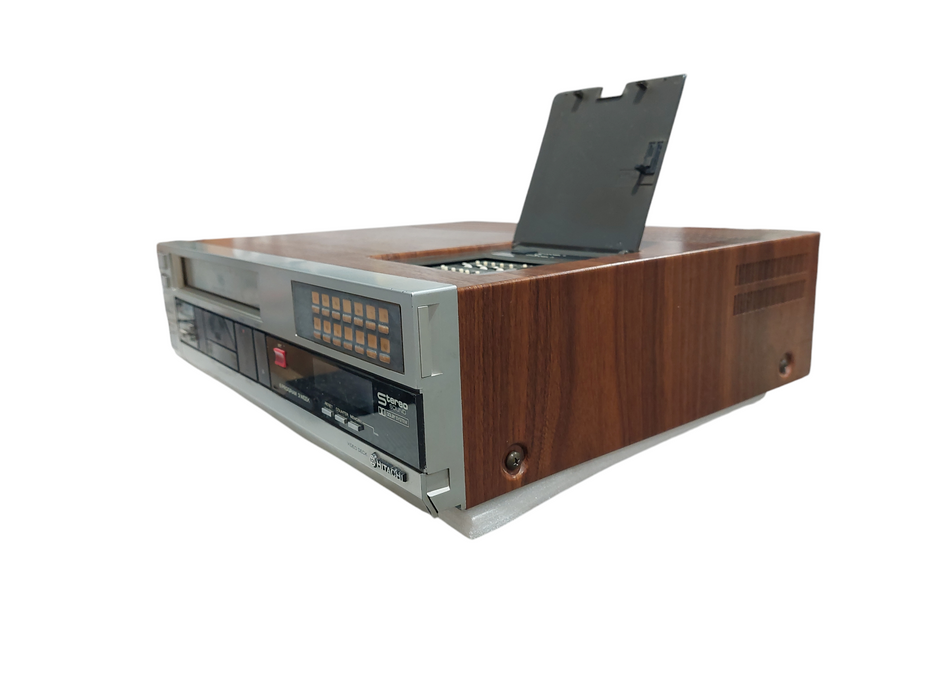 Hitachi Video Deck VCR Model: VT-19A =