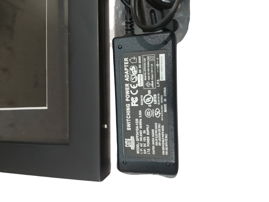 FIDELITY ELECTRONICS DIGITAL PICTURE FRAME 10.4INCH