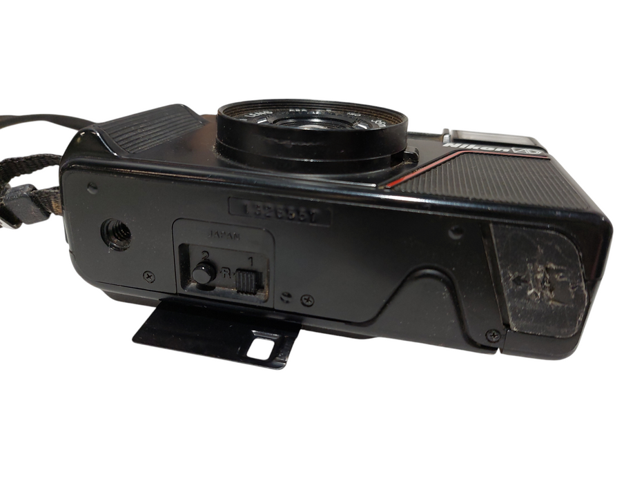 Vintage Nikon L35 AD 35MM Film Point & Shoot Camera 1:2.8  =