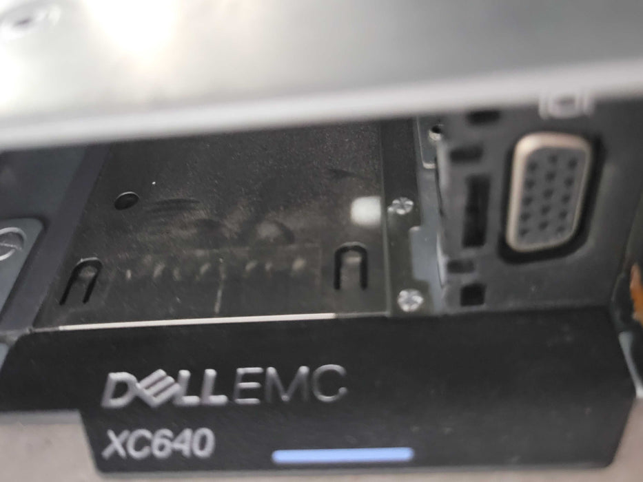 DELL EMC XC640 1U, 2x Xeon Silver 4110 2.10GHz 32GB DDR4 HBA330 Mini 2x PSU _