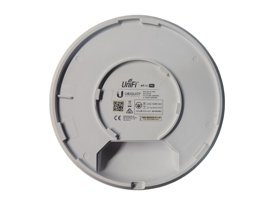 Ubiquiti Networks UAP-AC-PRO 1300Mbps AC Wireless Access Point