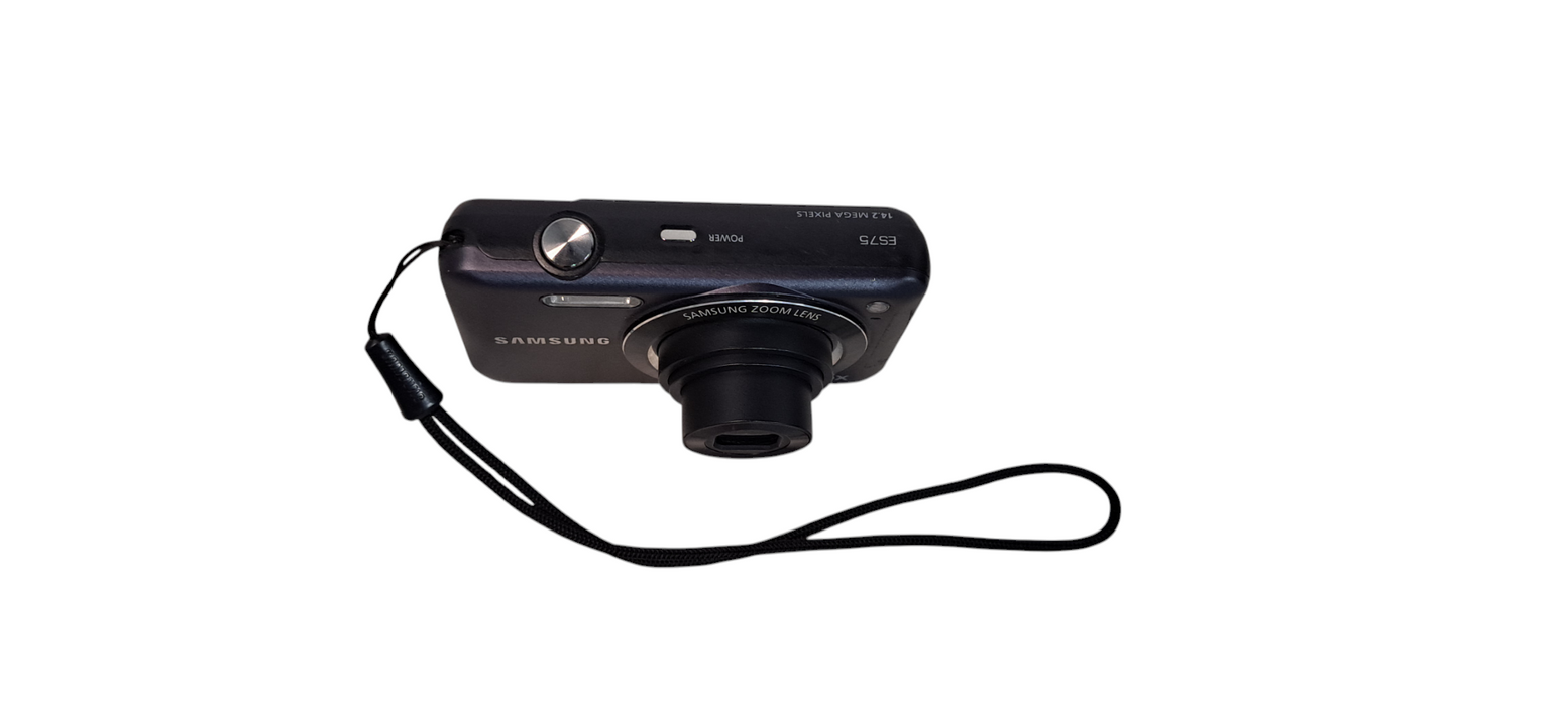 Samsung ES75 14.2MP Digital Camera | No Battery