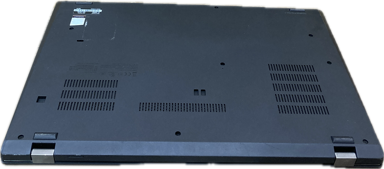 Lenovo ThinkPad P15s Gen 1 i7-10510U QUADRO P520 2GB GPU 16GB RAM 256GB SSD  Lap200