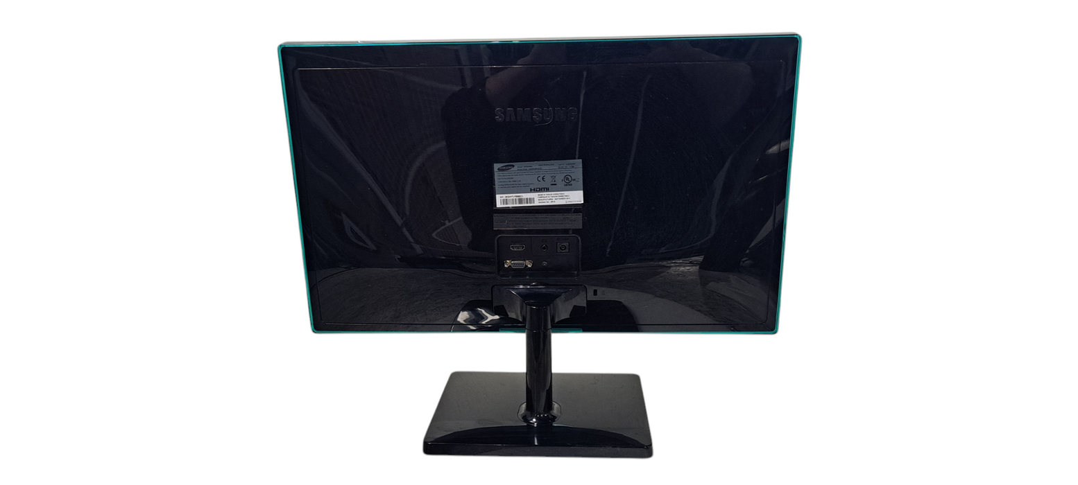 Samsung 21.5" LED Monitor S22D390H with PLS Panel and HDMI