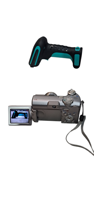 Silver CANON PowerShot A620 Digital Camera 7.1 MP 4x Zoom