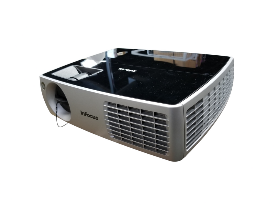 InFocus IN3104 DLP Projector XGA 3500 Lumens 1025 Lamp Hours