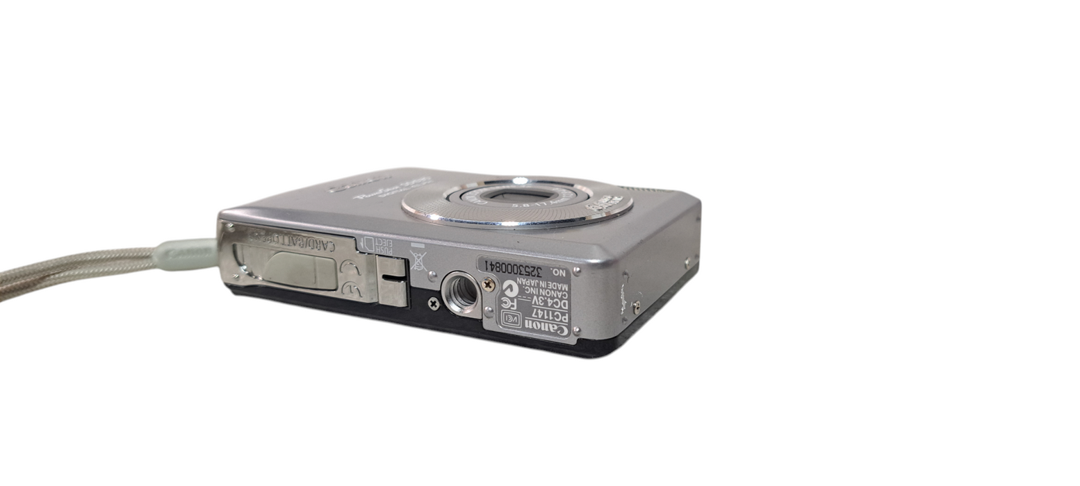Canon PowerShot SD630 6.0MP Digital Camera