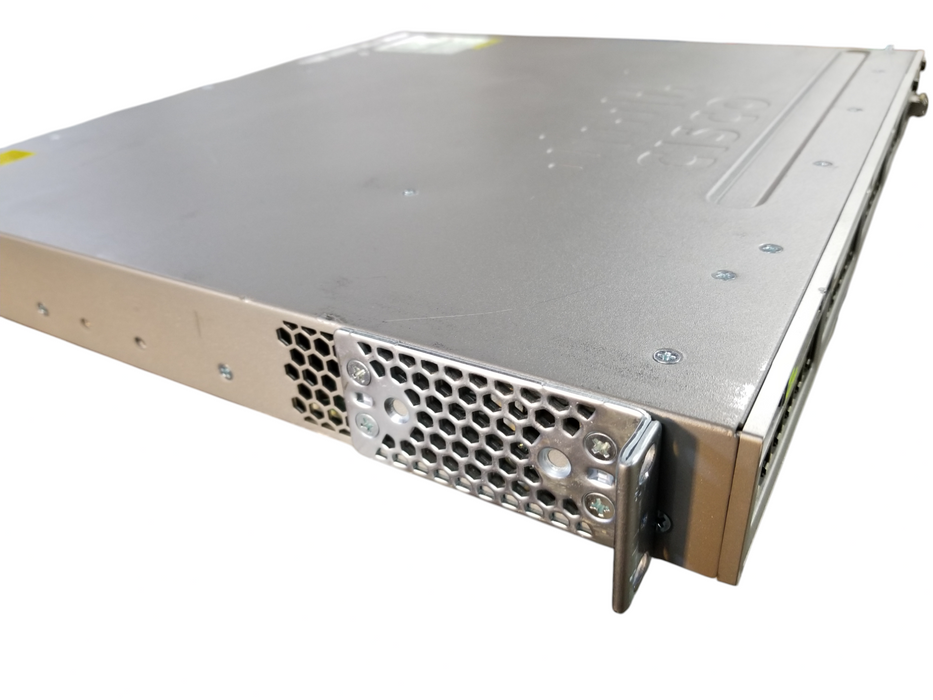 Cisco WS-C3850-48P 48 Port Gigabit PoE+ Switch w/ C3850-NM-4-1G 2x715W PSU