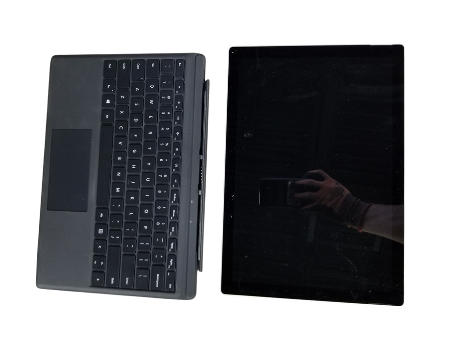 Microsoft Surface Pro 6 1796 | i5-8350U | 8GB RAM | 256GB SSD W/ Keyboard