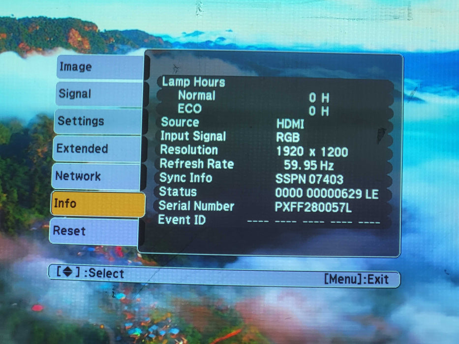 Epson Powerlite Pro G5650W 4500 ANSI Lumens. Lamp Hour: 0h No remote $