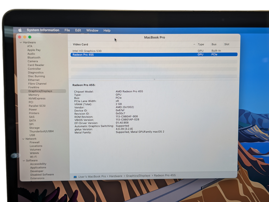 Apple MacBook PRO 15 inch 2016 i7-6820HQ 16GB RAM 500GB Storage  -