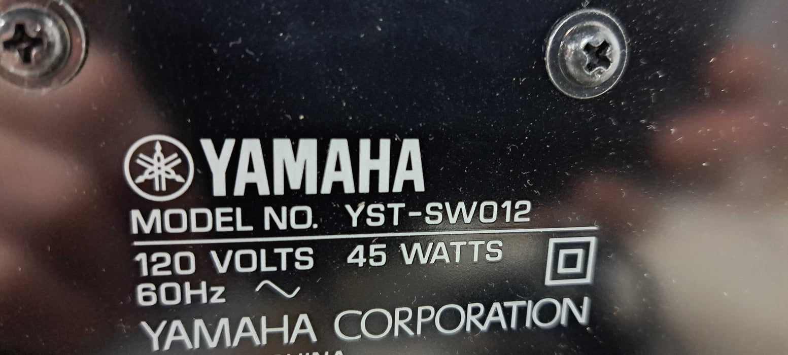 Yamaha 4 piece Sound System:1x YST-SW012, 1x NS-AP2800BLC 2xNS AP2800B