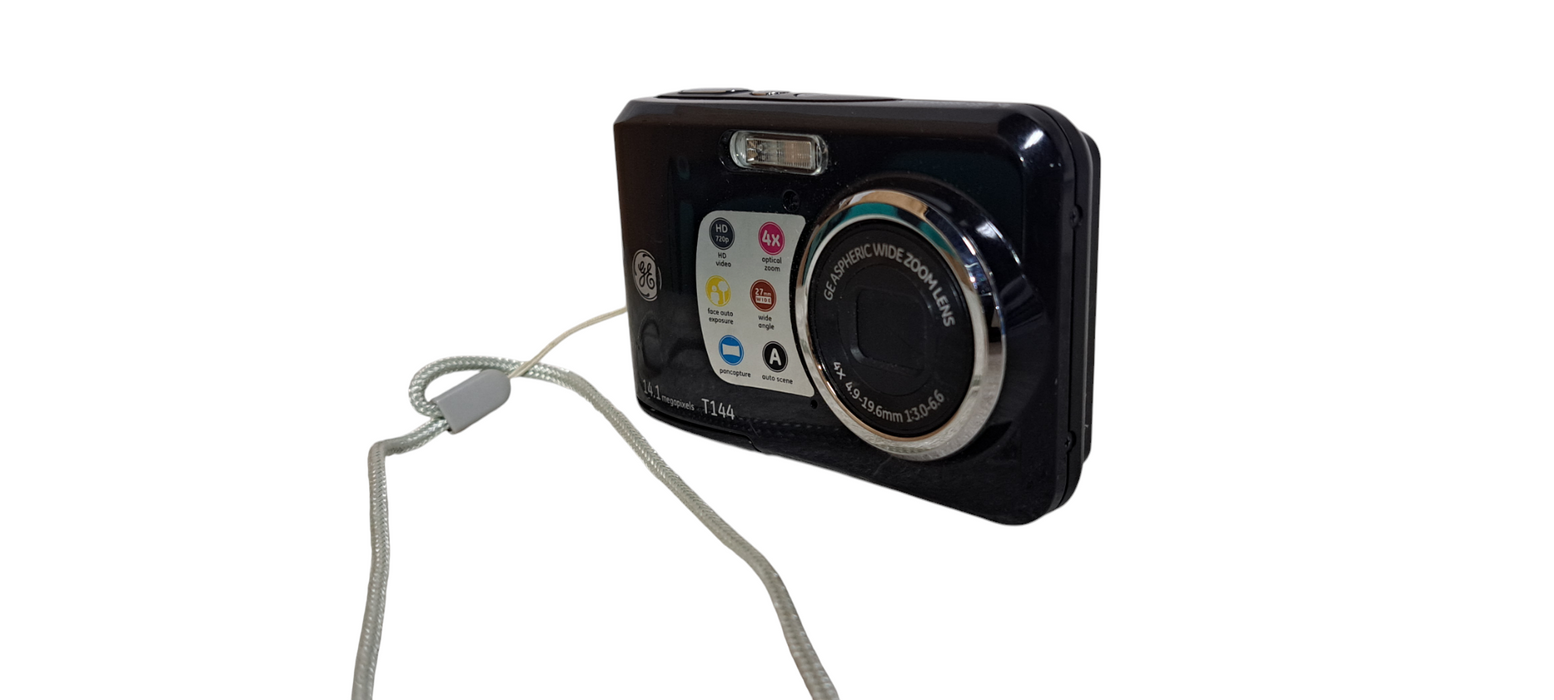 General Imaging T144 (14.1 MP) Camera