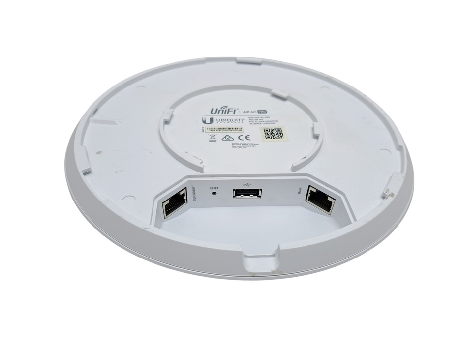 Ubiquiti Networks UAP-AC-PRO 1300Mbps Wireless Access Point Q)