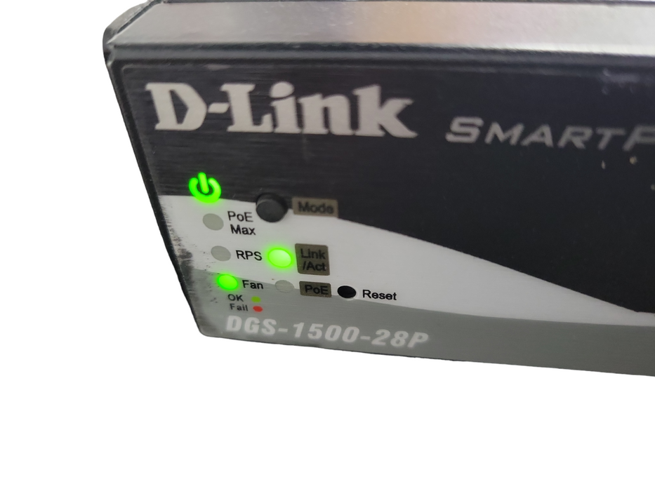 D-Link DGS-1500-28P 28-Port SmartPro PoE Switch Including 4 Gigabit SFP Ports !