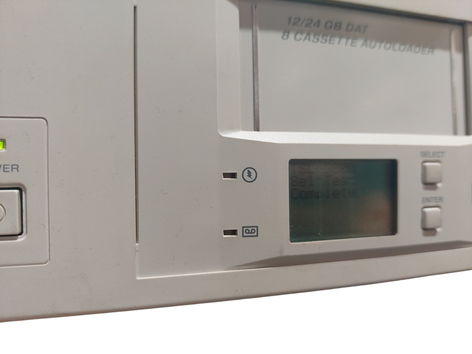 Compaq 12/24GB Dat Autoloader DDS Autoloader Unit Series EO 2005 =