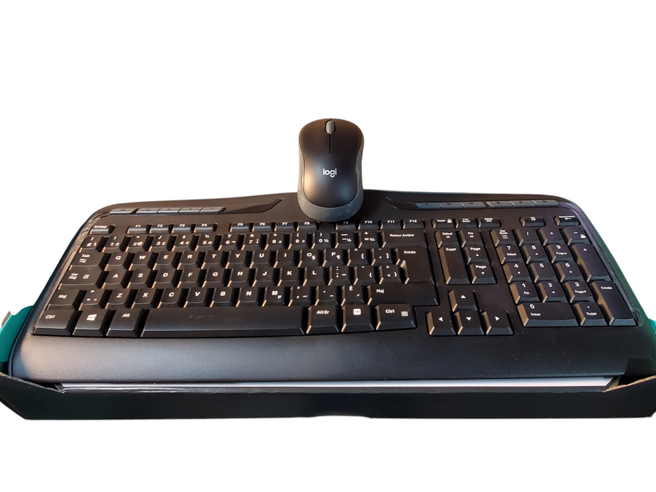 Logitech 920-002840 Wireless Desktop MK320 Keyboard, Mouse & Dongle Q