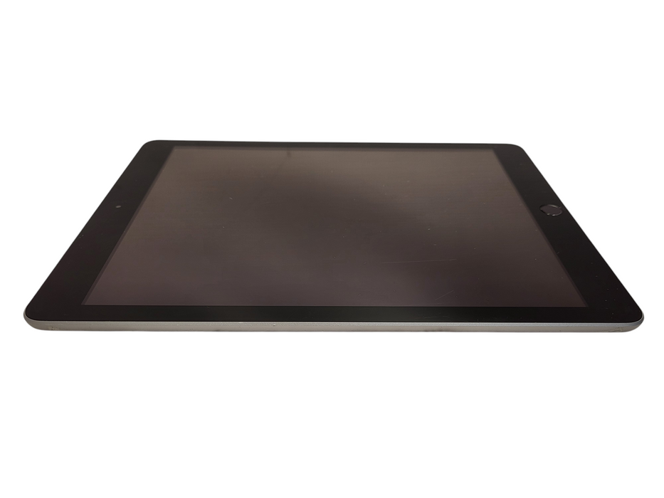 Apple iPad 5th Gen - 32GB - Space Gray [A1822] Q$