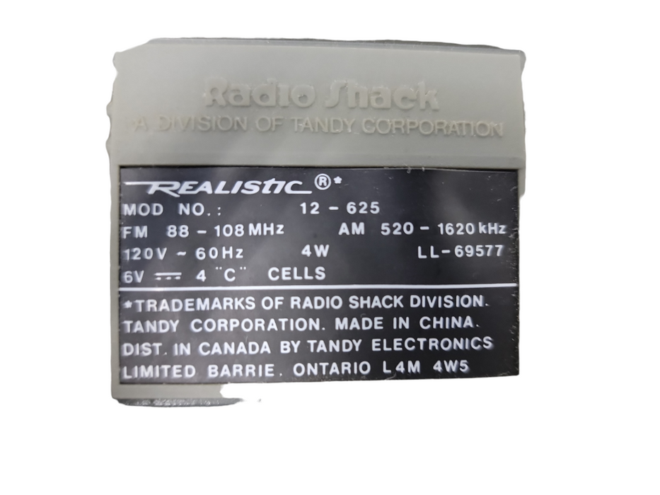 Vintage Radio Shack Realistic 12-625 Portable AM/FM Stereo w Antenna-SILVER