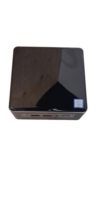 Intel BOXNUC7I7BNH i7-7567U CPU|8GB RAM|256GB SSD| READ