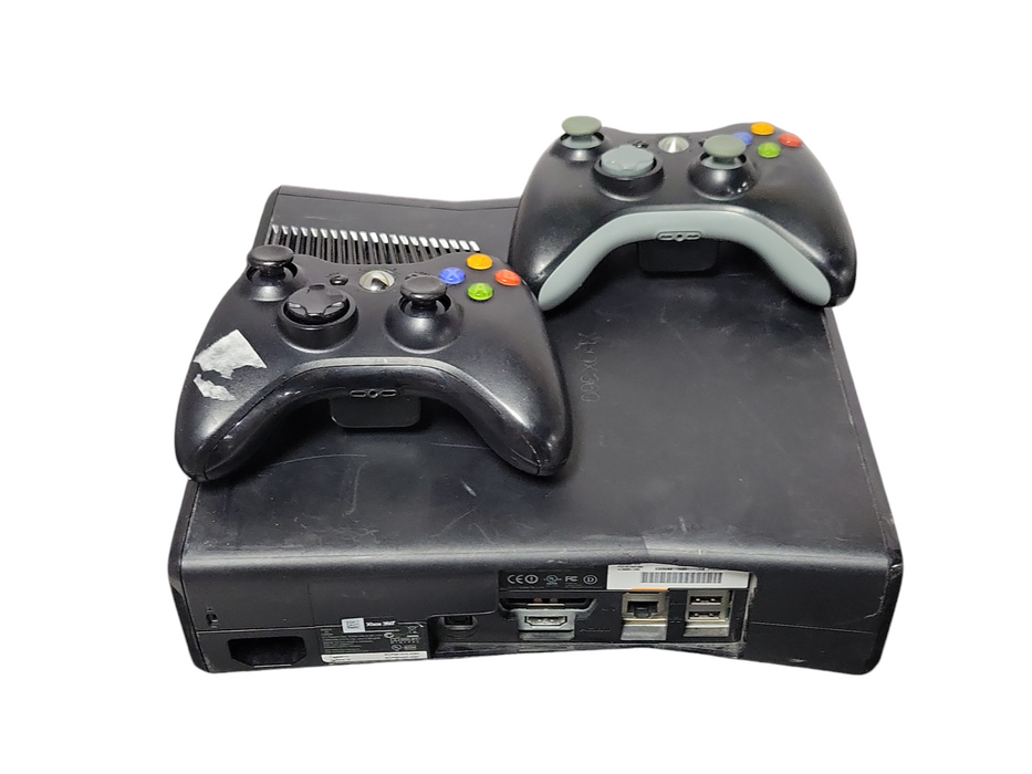 Microsoft XBOX 360 with 2x Controllers, READ _