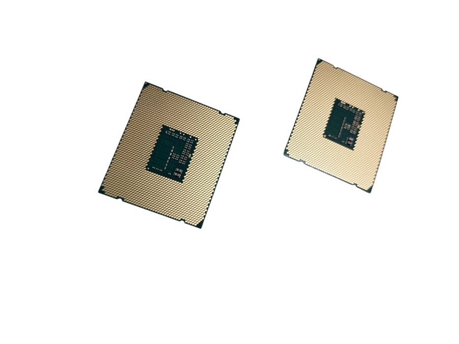 Pair of 2 Intel Xeon E5-2620V3 SR207 2.40GHz   =