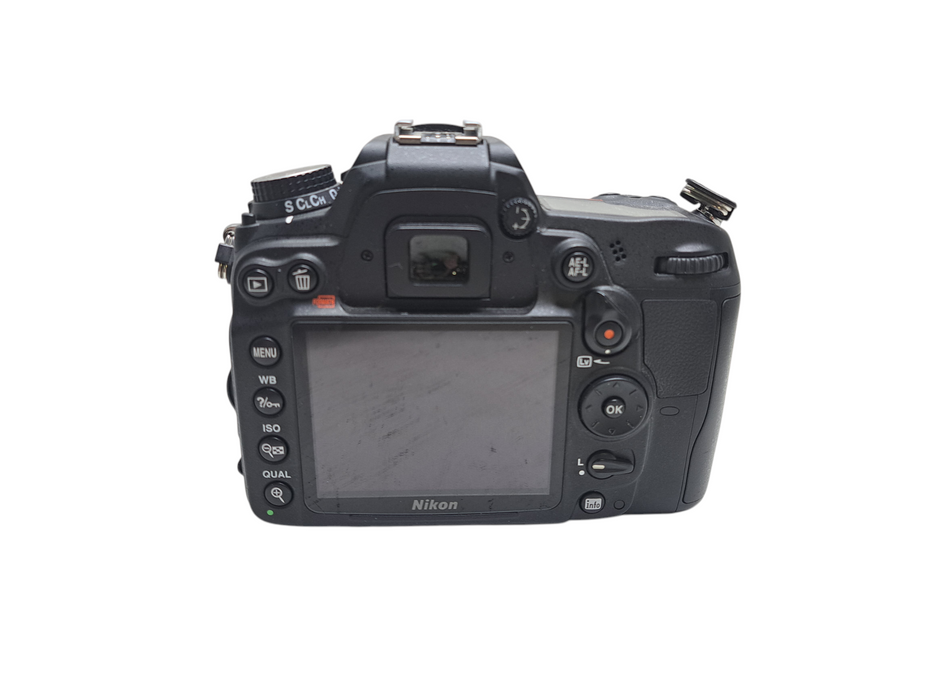 Canon D7000 16.2 MP Digital SLR Camera w/ AF-S 10-24mm f/3.5-4.5G ED )