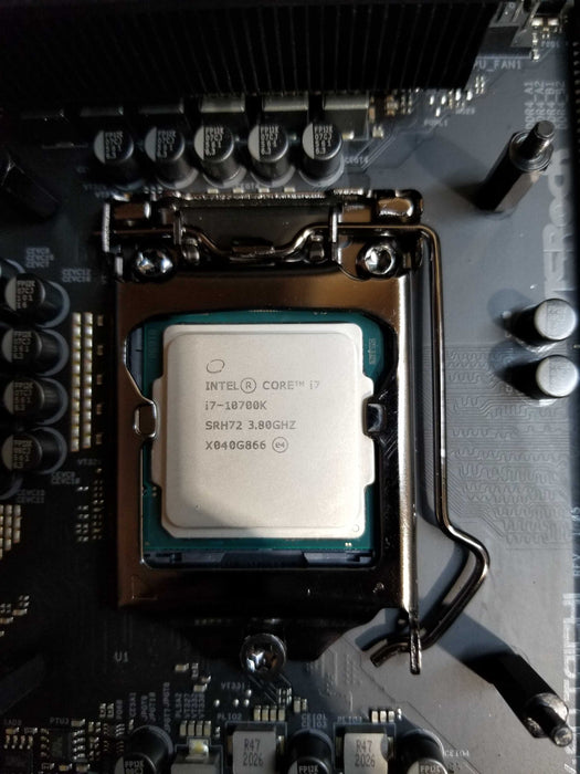 ASRock Z490 Taichi Motherboard w/ Core i7-10700K CPU 32GB RAM 500GB NVMe