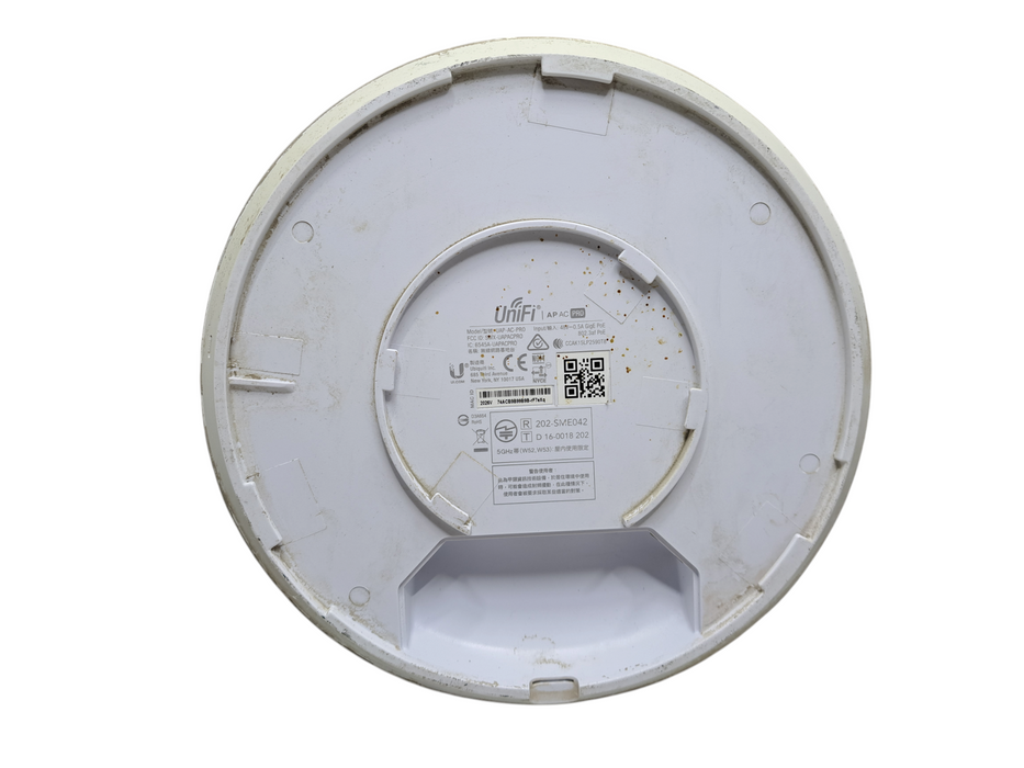 Ubiquiti Networks UAP-AC-PRO 1300Mbps Wireless Access Point *READ*