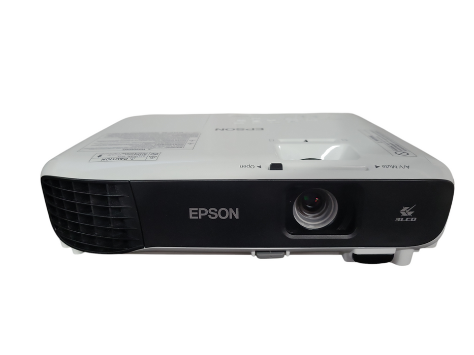 Epson EX3260 Projector With Remote, Cables & Carrying Bag Lamp Hours: 52 !