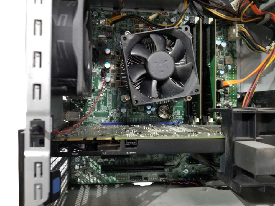 Dell Precision Tower 3620, Xeon E3-1270 v6, 32GB DDR4, Quadro M2000, NoHDD