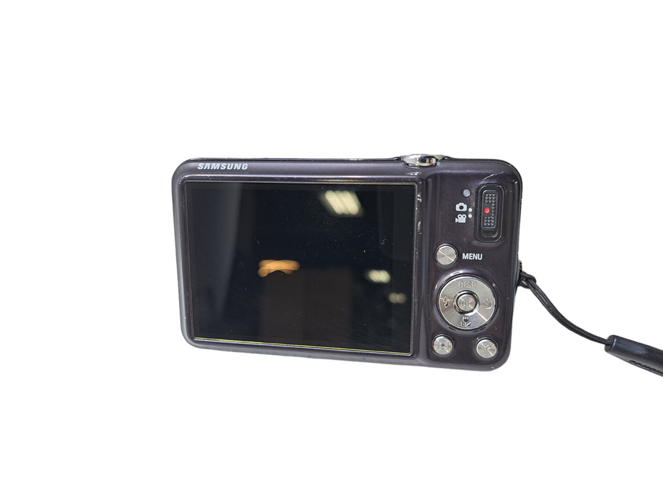 Samsung ST50 12.2MP Digital Camera, 3x Optical Zoom + Battery