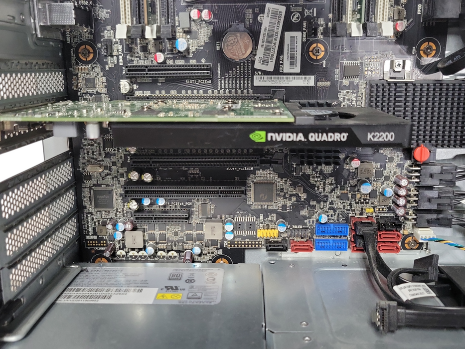 Lenovo ThinkStation P520, Xeon W-2225 4.10GHz, 32GB DDR4 Quadro K2200, 690W _