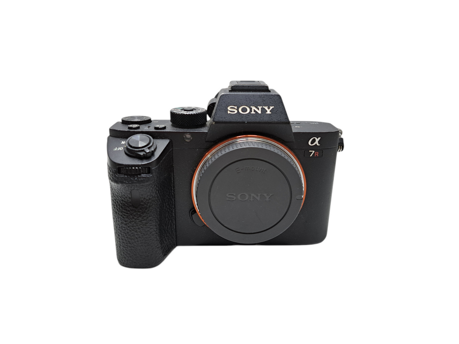 Sony Alpha a7R II 42.4MP Mirrorless UHD Digital Camera Body ILCE-7RM2 *READ )